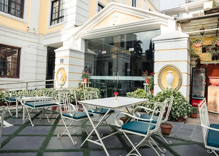 Hotel Maya Manor Boutique - A Restored Heritage Mansion In The Heart Of Kathmandu