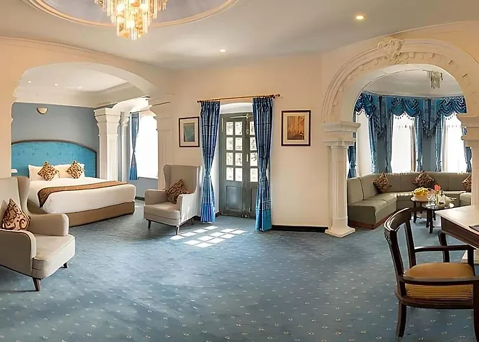 Maya Manor Boutique - A Restored Heritage Mansion In The Heart Of 4*