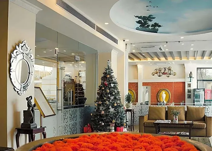 Maya Manor Boutique - A Restored Heritage Mansion In The Heart Of Hotel