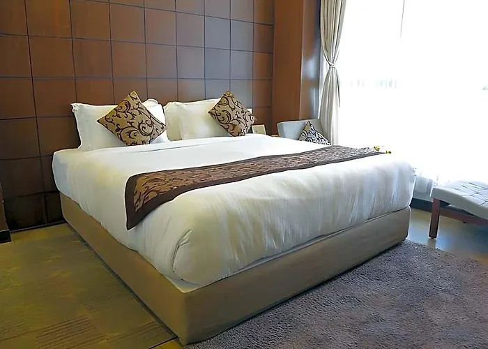 Maya Manor Boutique - A Restored Heritage Mansion In The Heart Of 4*