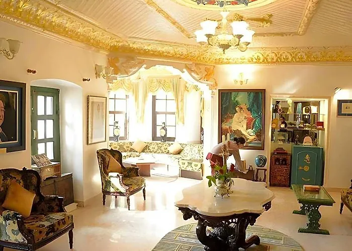 Maya Manor Boutique - A Restored Heritage Mansion In The Heart Of Hotel 4*